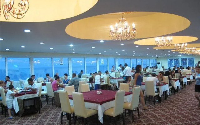 Oykum Resort Hotel