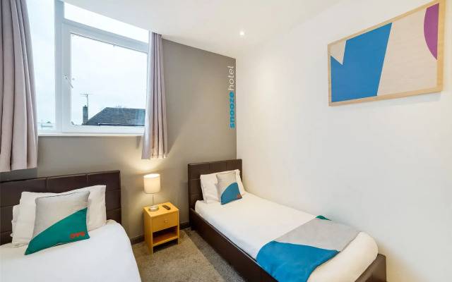 Snooze Hotel