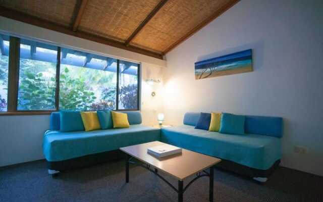 Sea Urchin Apartment