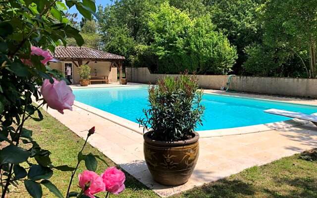 Domaine Des Monges