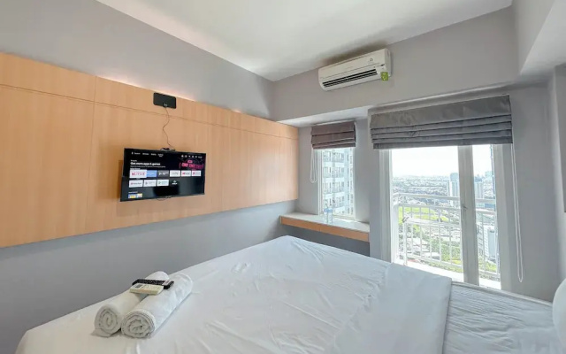 Pleasant and Restful Studio at Orchard Supermall Mansion Apartment