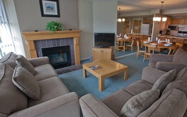 Woodrun Lodge
