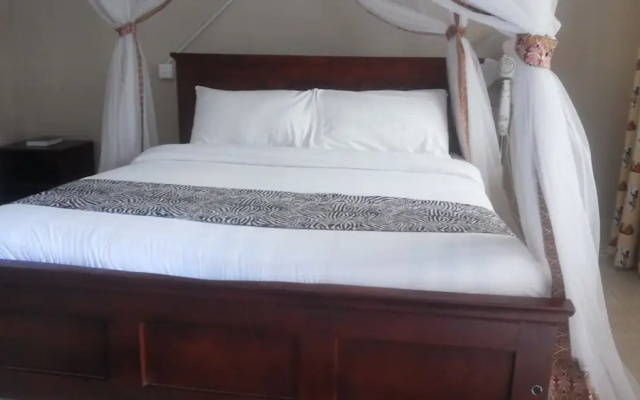 Lavic Country Resort
