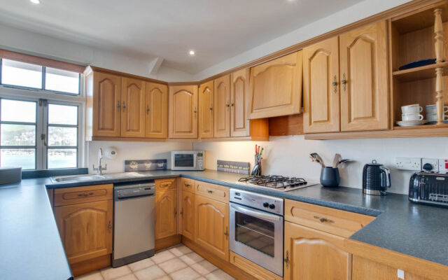 Holiday Home Bayards
