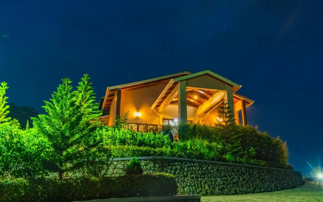 Gorilla Heights Lodge by NEWMARK