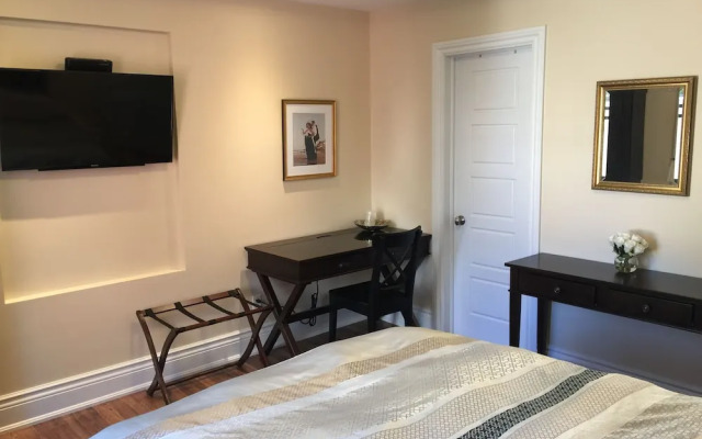 The Century House B&B Ottawa