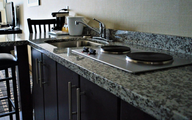 Sigma Inn & Suites Melville