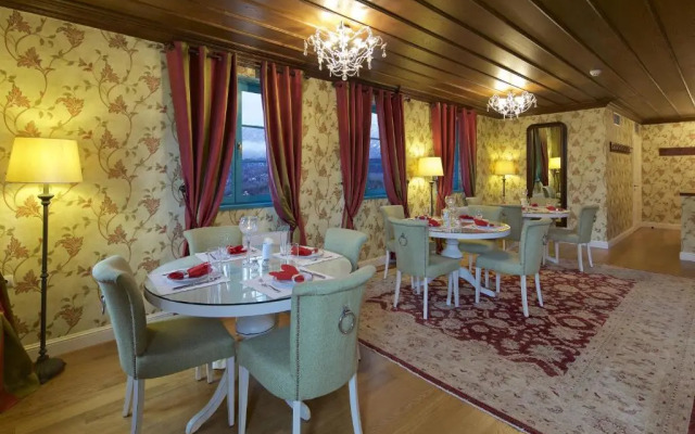 Zagori Suites Luxury Residences