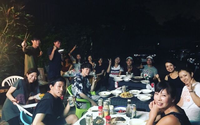 Guest House Long Island - Hostel