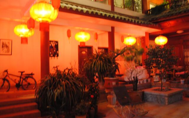 Lijiang Peach Hostel