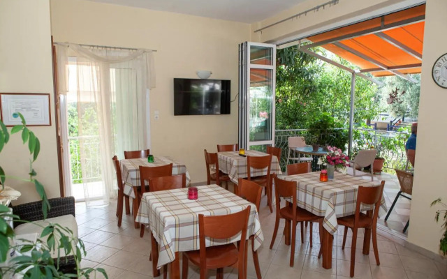 Hotel Loula