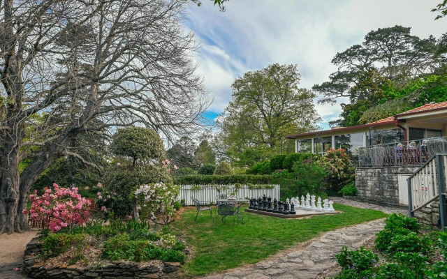 Nesuto Leura Gardens Hotel