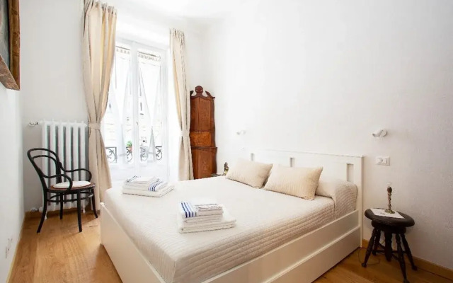 Mercanti Vintage Apartment
