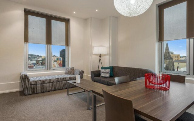 Mantra One Sandy Bay Road