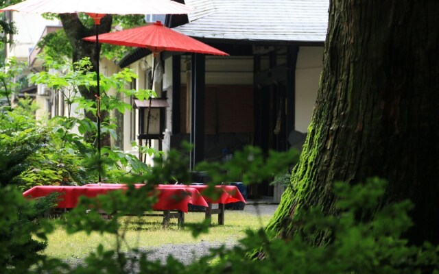 Shukubo Kansho-in Temple Sanrakuso