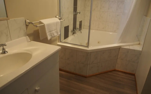 Porepunkah Pines Holiday Park