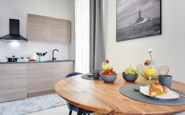D&A Central Luxury Apartments