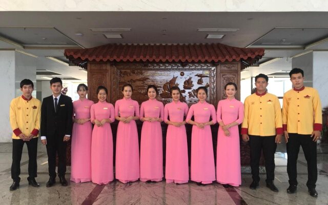 Huong Viet Hotel Quy Nhon - Beachfront