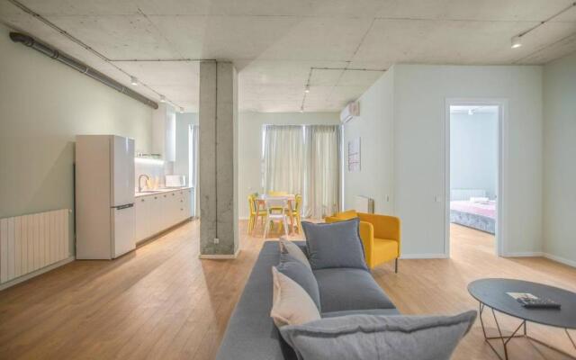 2BR luxury apartment with 2 Balconies in historic Tbilisi