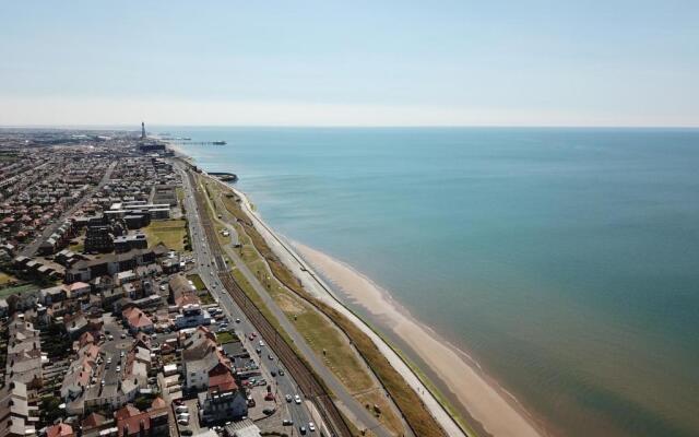 Granada Apartments Queen's Promenade