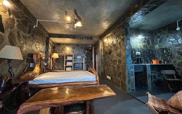 Homestay near Jutogh Church in Shimla