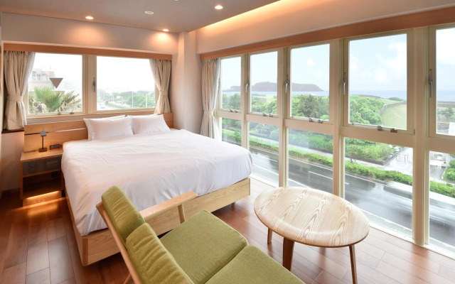 Breath Hotel