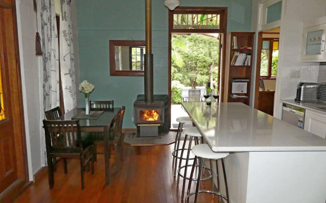 Mount Browne Cottage