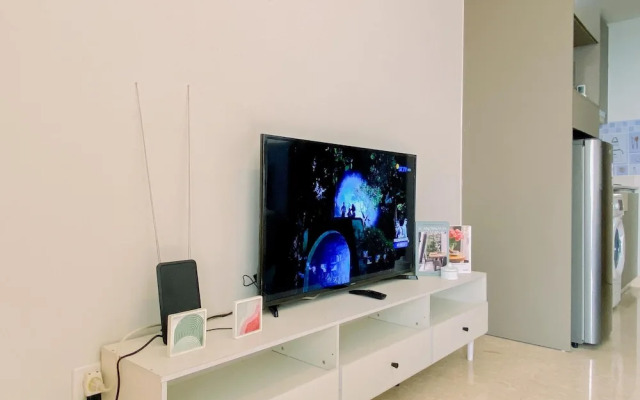 Good Place And Strategic Studio Gold Coast Apartment Pik