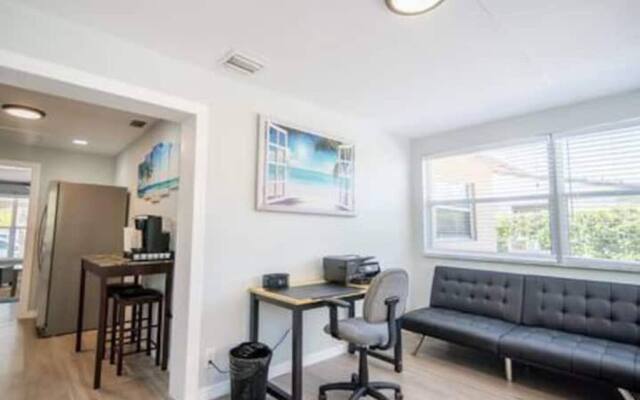 5144 Duplex in Oakland Park