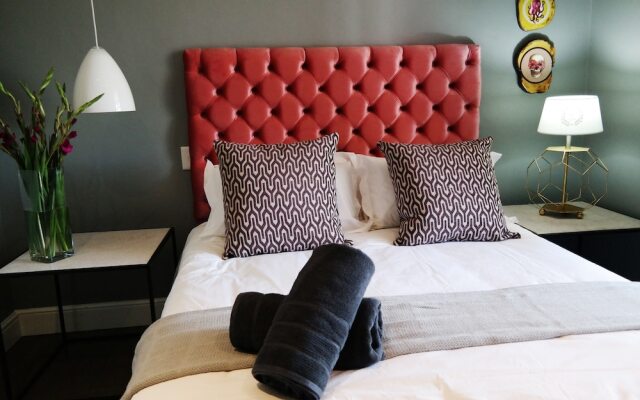 Ruby Rose Country House