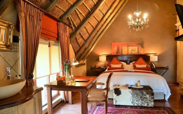 Wings and Water Guest Villa - Adults Only
