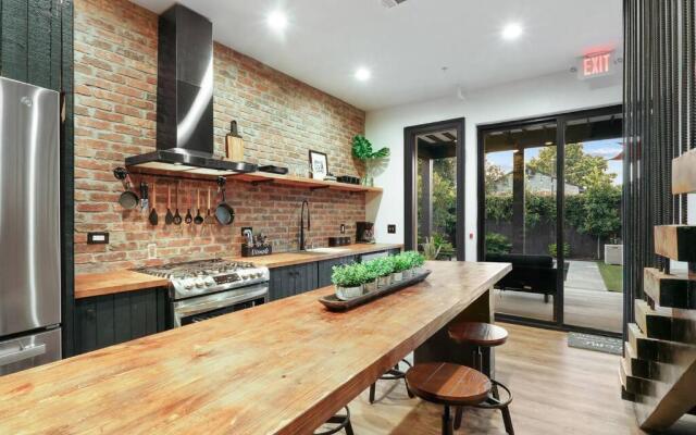 Hidden Oasis With Private Pool - Near FQ