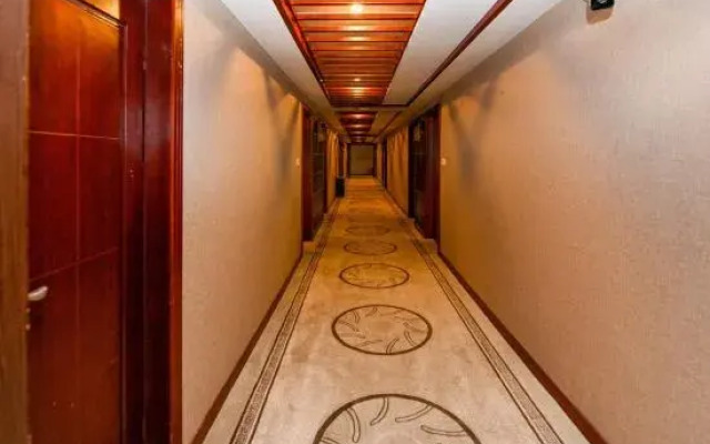 Menglilaojia Home Stay