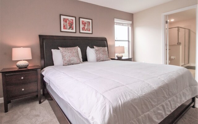 Champions Gate 9039 B