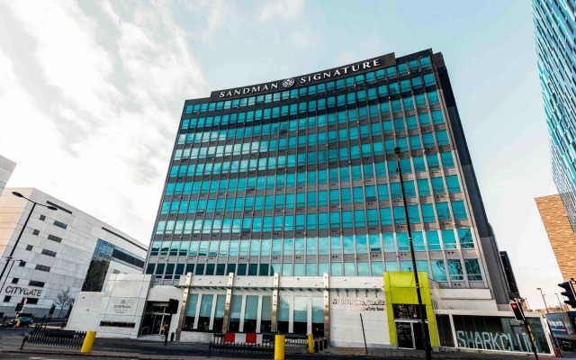 Sandman Signature Newcastle Hotel