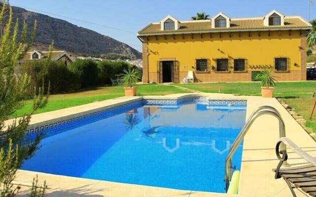 Spanish Hideaway Casa Magel B&B