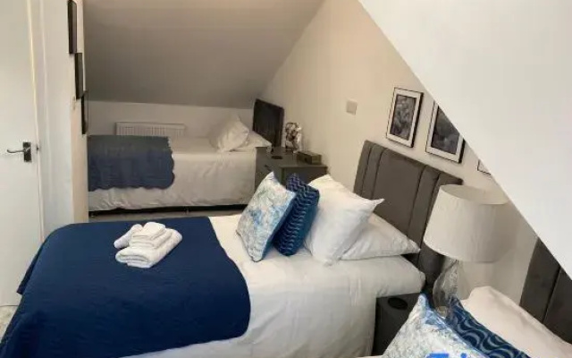 Stylish Apartment in Watford