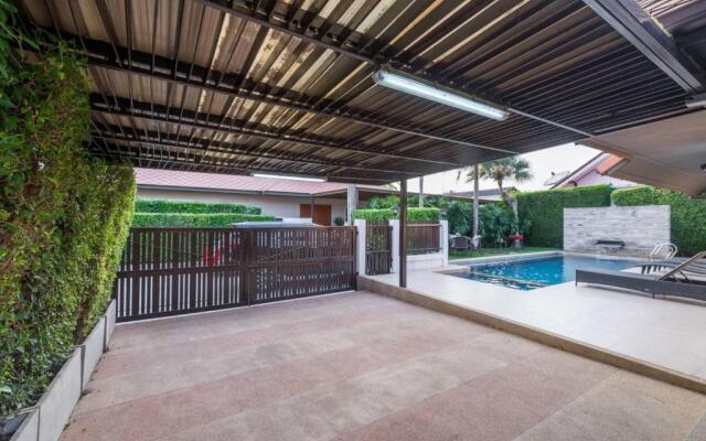 AnB Poolvilla Grand Modern 3BR Jomtien for 10pax