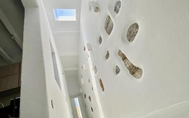 Narkissos, 19th Century Cycladic Stone House