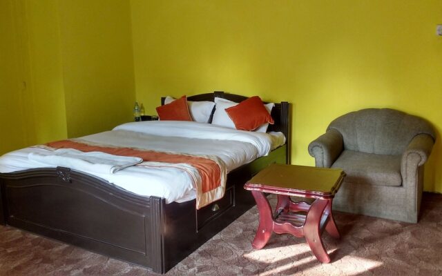 Yellow Durbar Apartment and Lounge