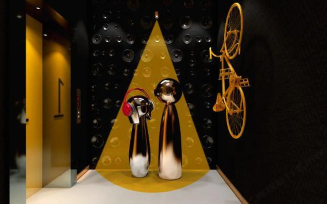 Jianjing Movie Hotel (Xiangtan Baishi Park)