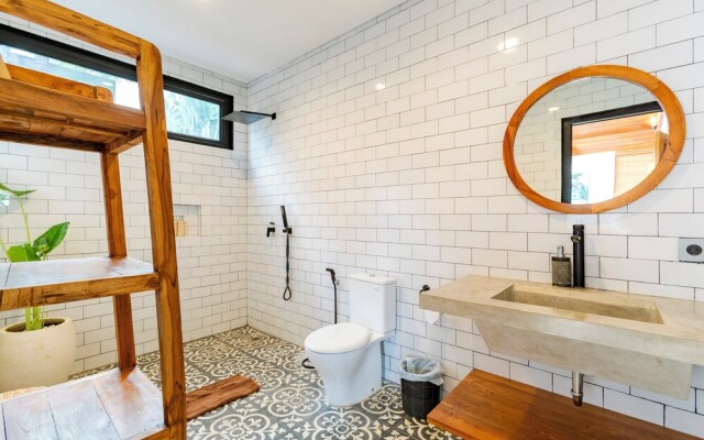 Azure 2BR Modern Private Pool Villa in Pererenan
