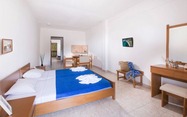 Azapiko Blue Sea Hotel