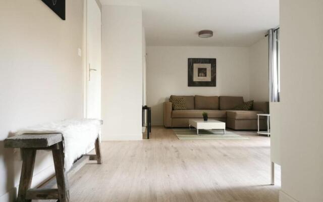 Spacieux et cosy F2 de 65m2 proche Strasbourg