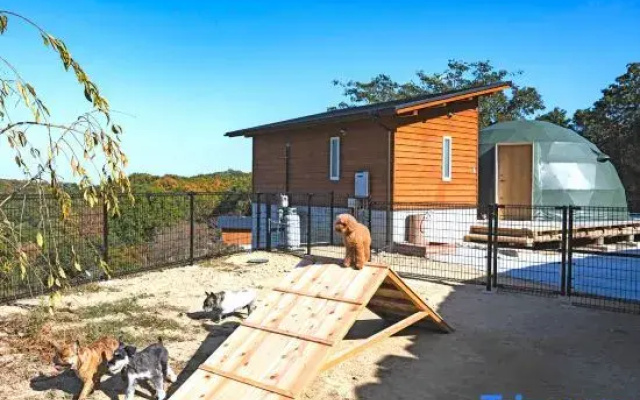 Miki Satoyama Glamping