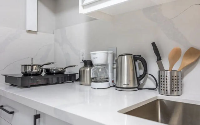 Charming 1BD Getaway - Unwind Near Niagara Falls