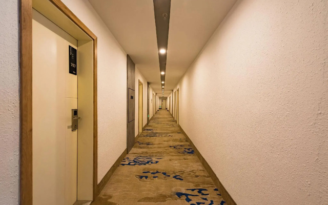 Ripple Hotel
