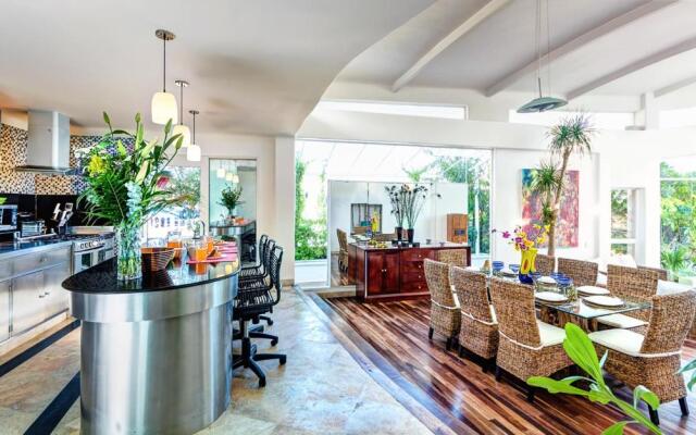 Playacar Villa Sleeps 8 with Pool and Air Con