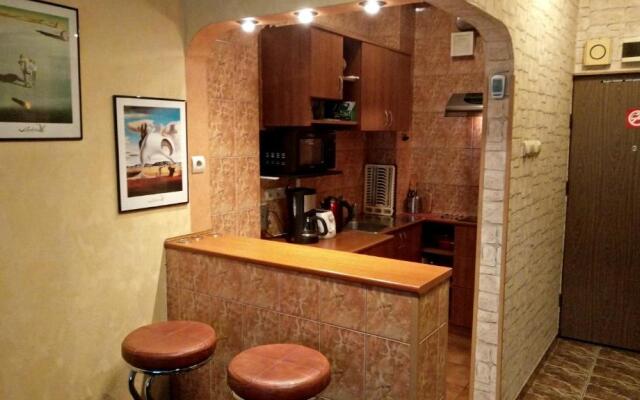 4 Stars Magheru Studio