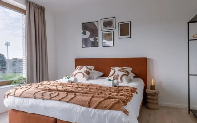 Family Apartment Located by the sea